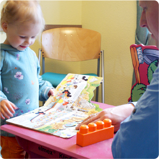 Der Warteraum für unsere Kleinsten in der Zahnarztpraxis am Trauerberg in Brandenburg an der Havel